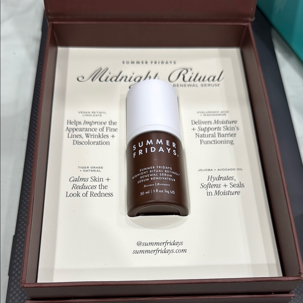 Summer Fridays Skincare Serum in Brown